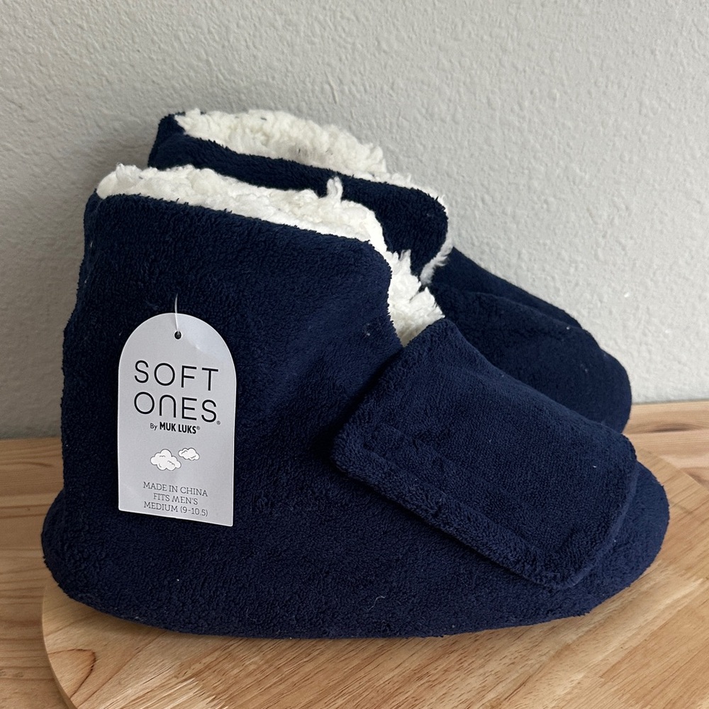 Softones by MUK LUKS® Adjustable Shearling Men's Bootie Slippers